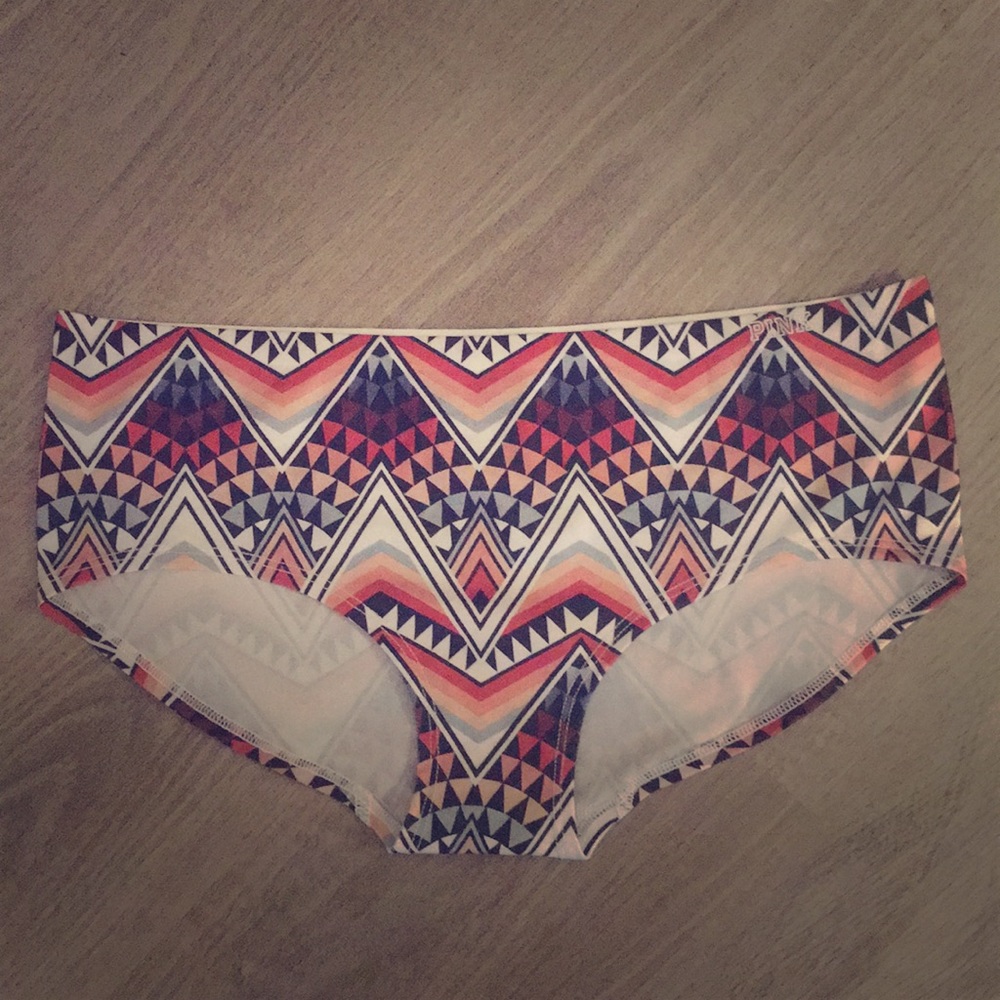 PINK Seamless Tribal Hiphugger NWOT